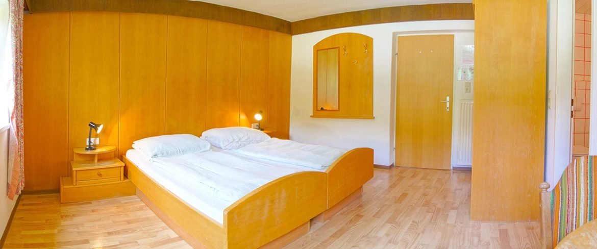 Zimmer für Begleitpersonen, Jugendgästehaus Steiner in Eben im Pongau